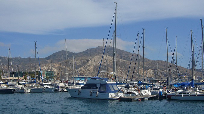 Muelle deportivo de Cartagena (Murcia)