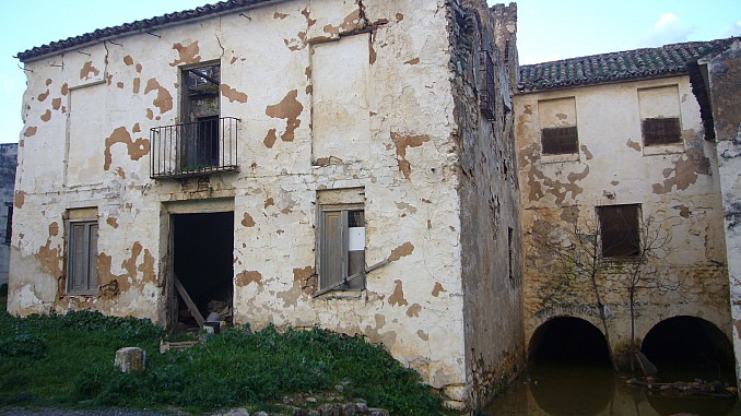 Casas abandonadas cerca del Torcal de Antequera
