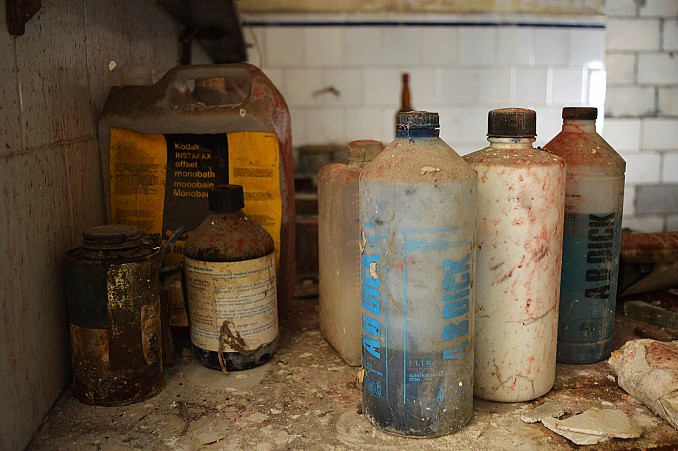Fábrica de asfalto abandonada (10)
