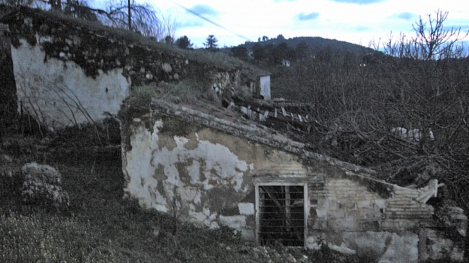 Casa en ruinas (Cazalla de la Sierra)