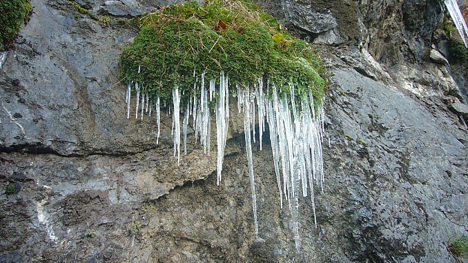 Estalactitas de hielo