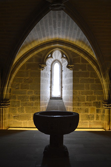 Pila bautismal Santa Maria de Ujué