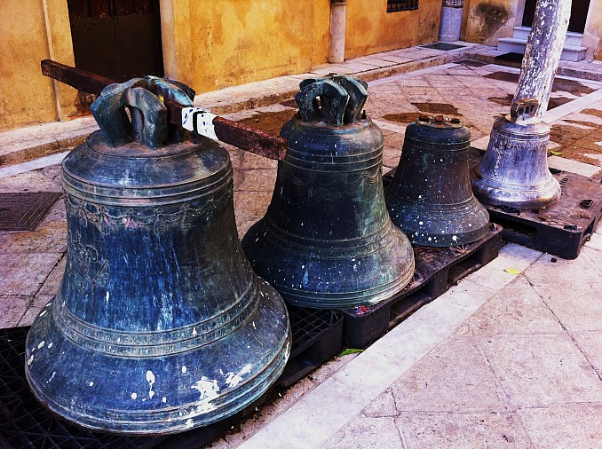Campanas de El Salvador