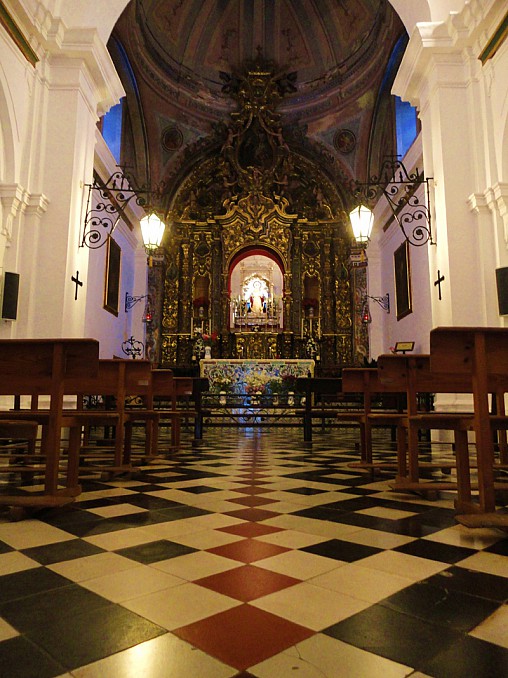 Interior de la ermita de Nuestra Señora del Monte