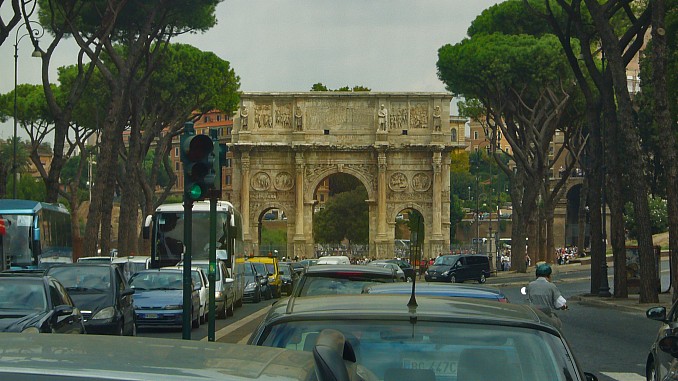Arco de Constantino en Roma