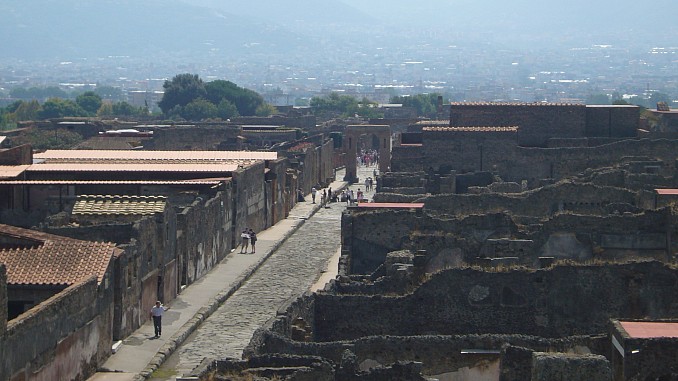 Vía Mercurio, Pompeya
