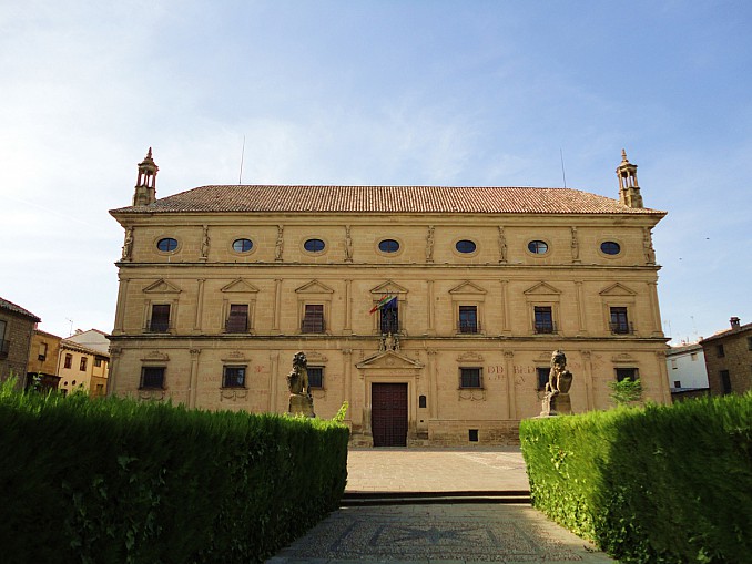 Palacio Vázquez de Molina o Palacio de las Cadenas, Úbeda