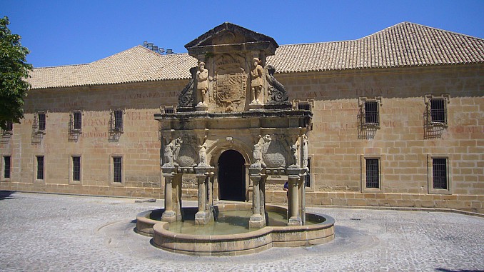 Fuente de Santa María (Baeza)