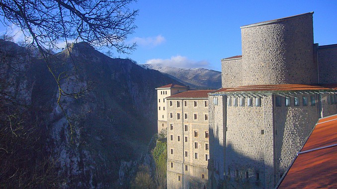 Santuario de Arantzazu en Oñati (Guipúzcoa)