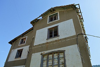 Fábrica de asfalto abandonada (4)