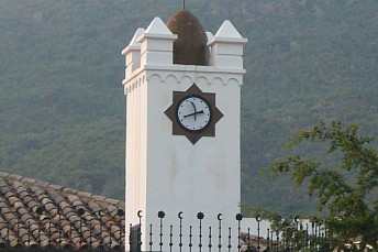 Torre en Benamahoma (Cádiz)