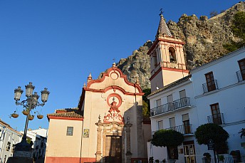 Iglesia Zahara de la Sierra (Cádiz)